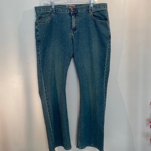 ✨ ✨ 6 hour sale✨ Women’s jeans✨